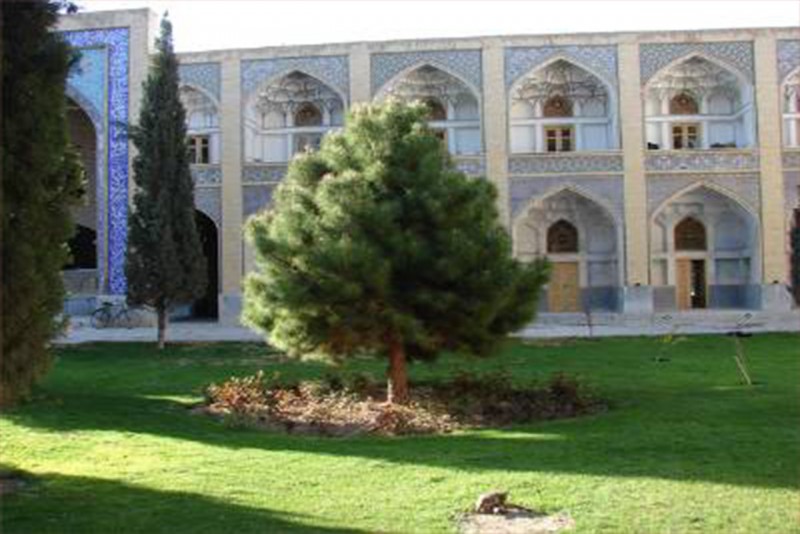 مدرسه صدر بازار